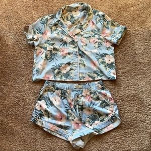 Gilly Hicks Tropical Print Satin Sleep Set